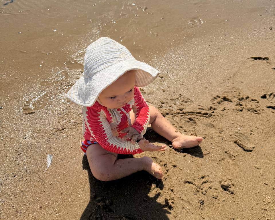 5 Beach Games for Toddlers That Don't Need Any Toys