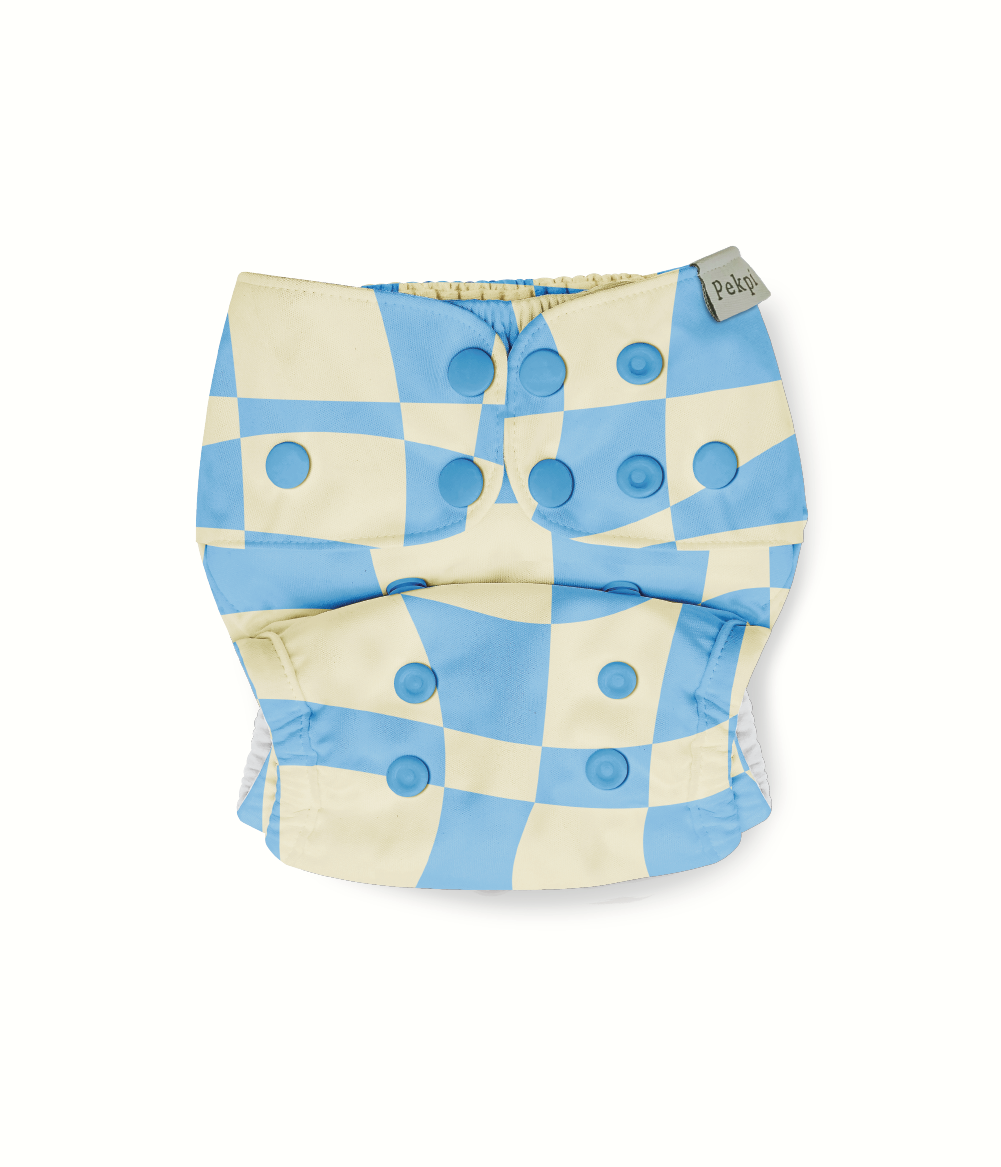 reusable cloth nappy - vertigo