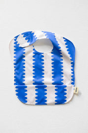 Waterproof Bib Blueberry Wobble flat lay