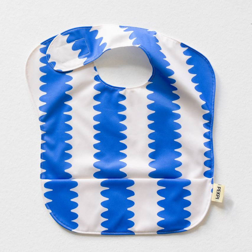Waterproof Bib Blueberry Wobble flat lay