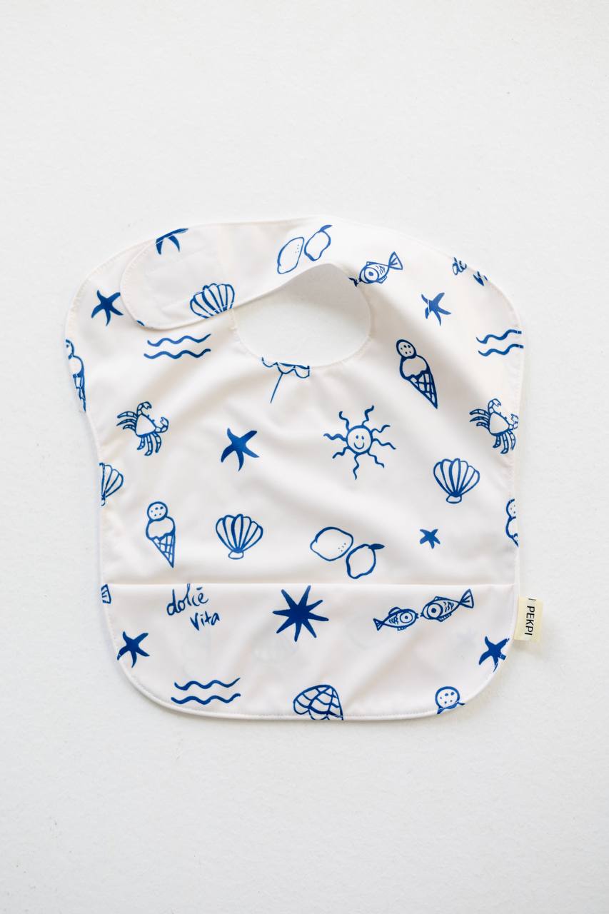 Waterproof Bib Sardinia flat lay