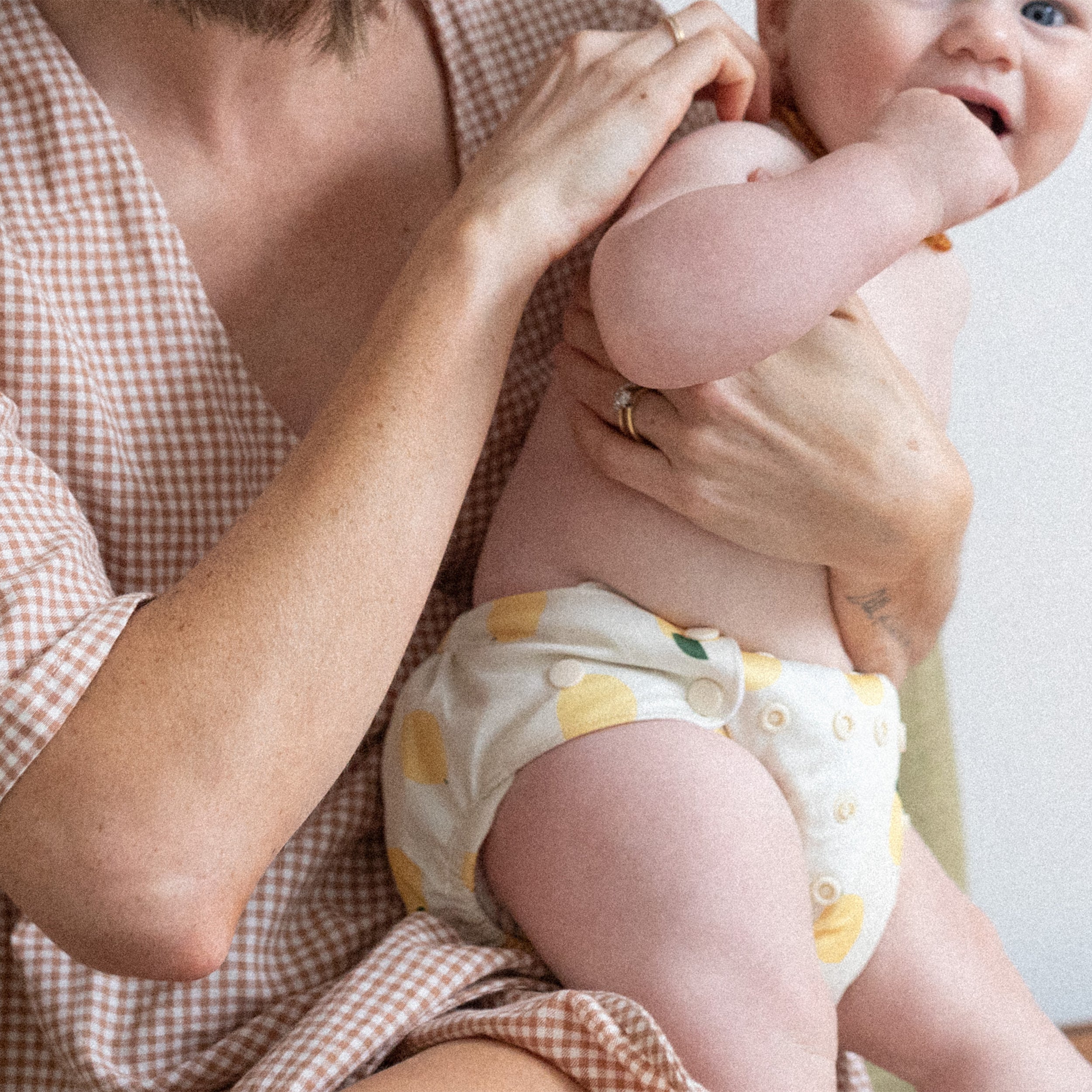 reusable cloth nappy - lemonade